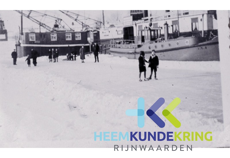 Rijn dichtgevroren F00001601